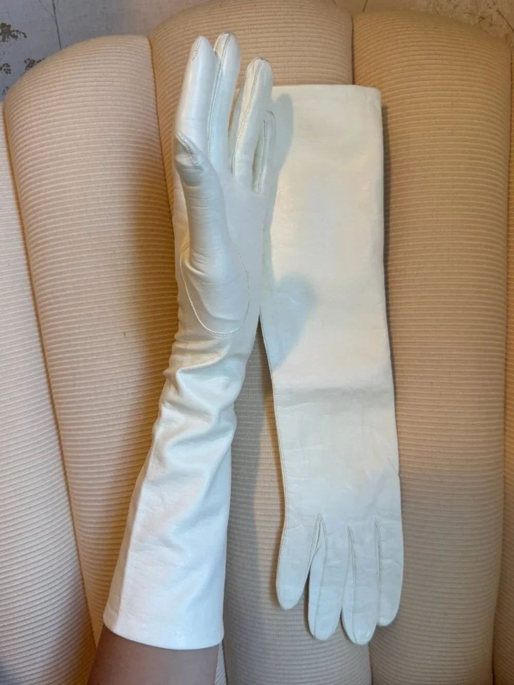 Vintage Jacobson's White Italian Kidskin Leather Opera Gloves - Size 6.5